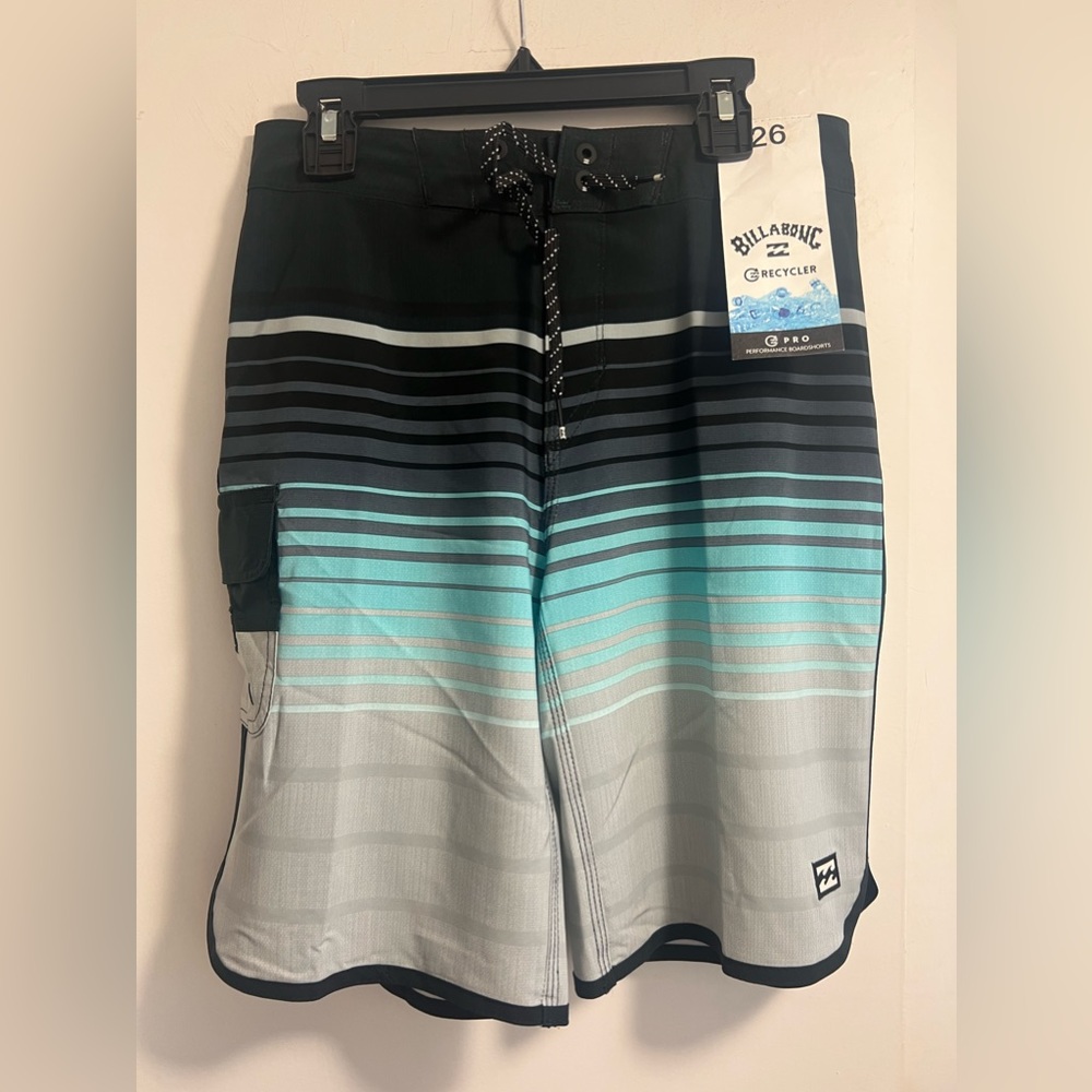 Billabong Boy's '73 Stripe Pro Boardshorts 18", Size 26